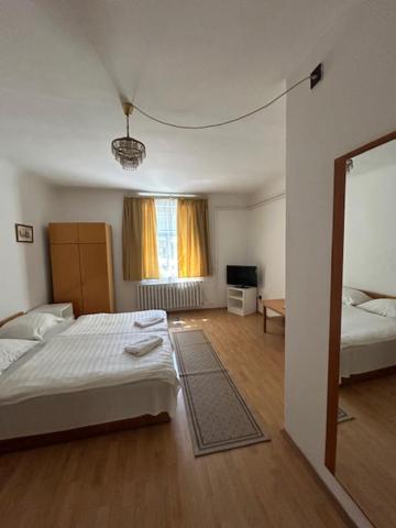 ジュール Corvin Panzio Bed & Breakfast エクステリア 写真